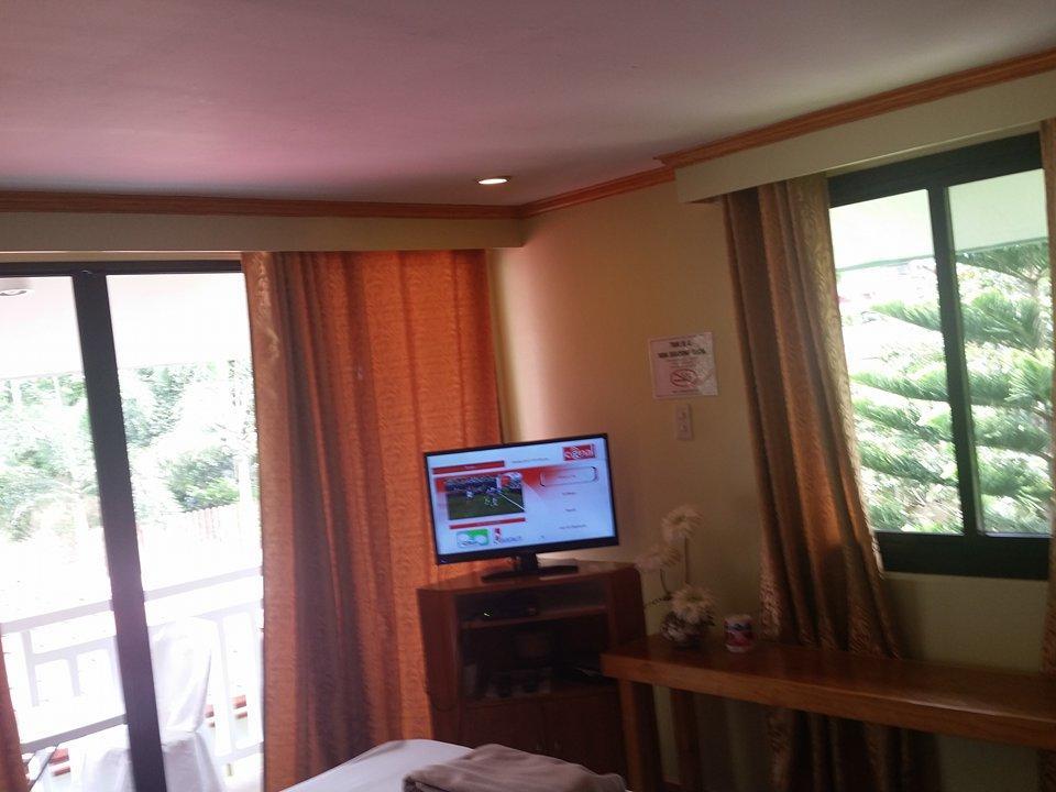 Hotel Casa De Miguelitos à Tagaytay City Extérieur photo