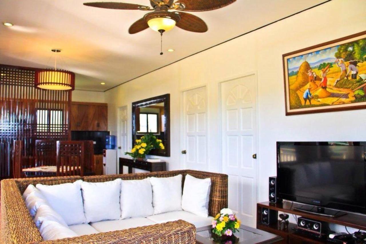Hotel Casa De Miguelitos à Tagaytay City Chambre photo